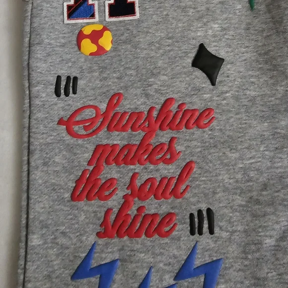 First Row Streetwear Flying Heart Graphic Gray Sweatpant Joggers - Picture 14 of 16